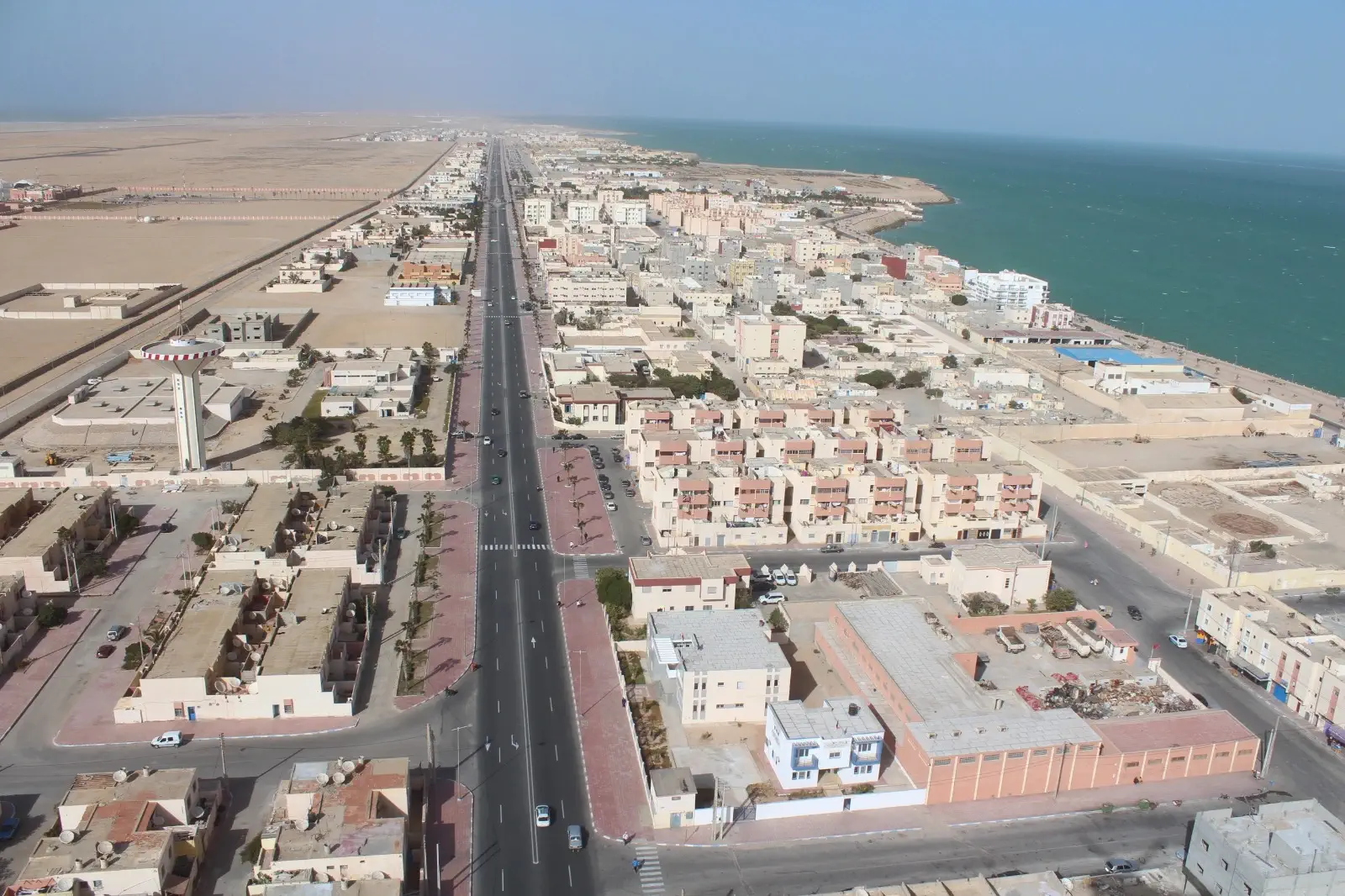 Centre Unamunocentro in Dakhla, Morocco, offers language courses in Arabic, English, Spanish, and French.